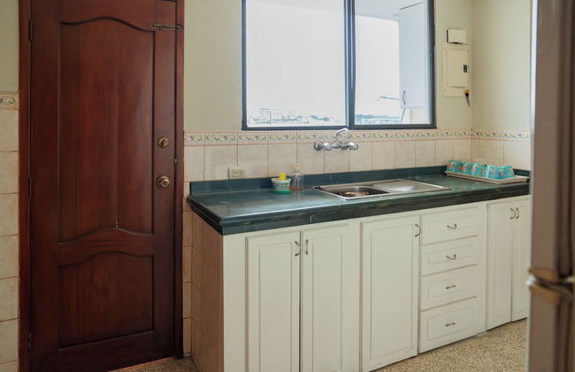 Apartment - Sleeps & Free Parking - Foto 7