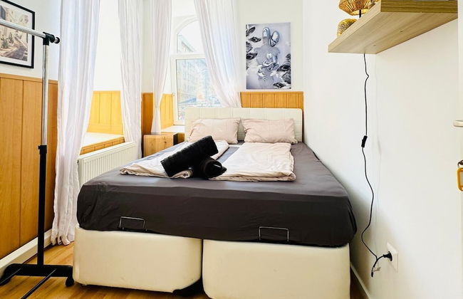 10BR Apt for Groups 8Min to Rathausplatz - Foto 1