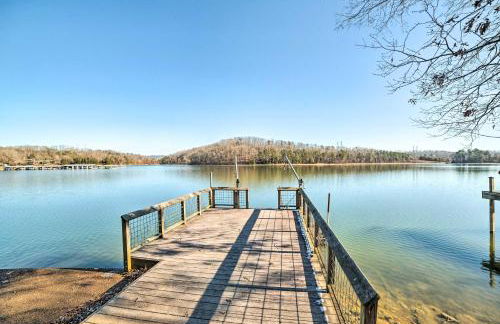 Lakefront Harrison Home with Sunroom, Deck, and Dock! - Photo 33