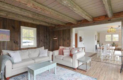 Farmhouse with Mountain Views Near Stowe and Smuggs - Foto 17