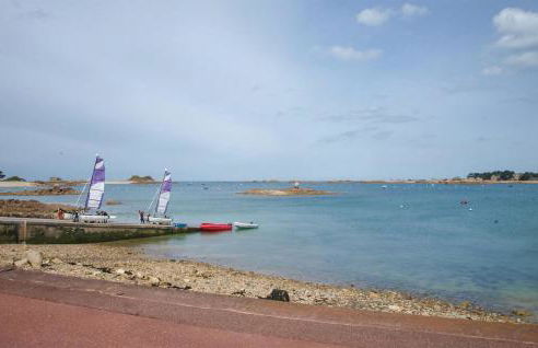 Stunning Home In Penvénan With Wifi - Foto 32