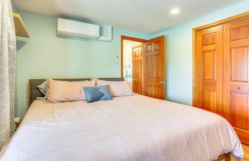 Walk to Bethel Woods Family Home with Deck and Views! - Foto 21