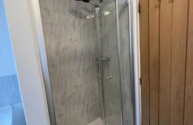 Midland road studio - Photo 10