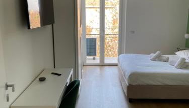 Trilocale con vista e due bagni Metro Blu Piazza Frattini - Foto 3