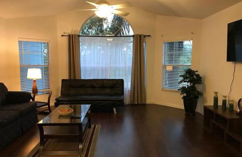 10min to Disney parks new condo free wifi & pool - Foto 3