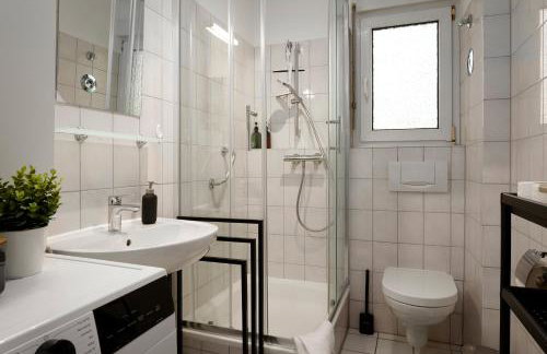 Große, gemütliche 4-Zimmer-Ferienwohnung mit guter Verkehrsanbindung im Süden von Heidelberg - Photo 52