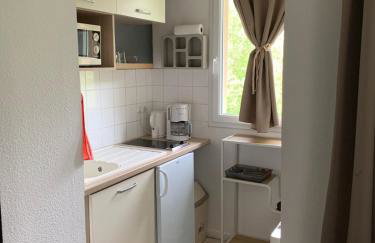 Studio T1 piscine chauffée parking gratuit les hauts dhonfleur - Foto 17