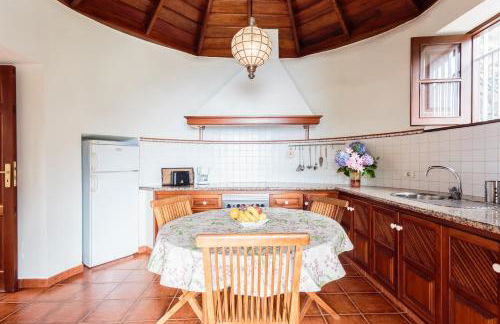 El Níspero - Foto 21