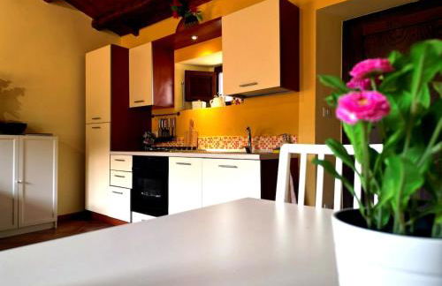 Apartment with Sunny Balcony overlooking Introdacqua - Foto 19