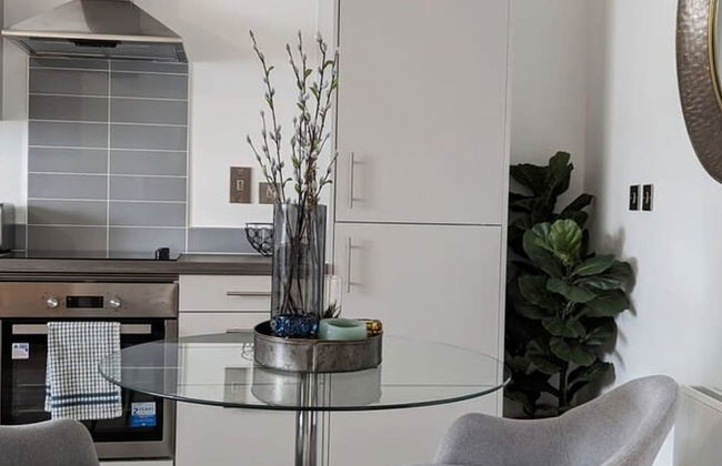 Luxury 2 Bed Apt - 15 Mins to Central Birmingham - Foto 3