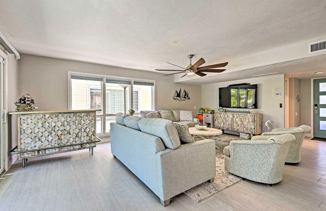 Coastal Surfside Swank by Beachside Management - Foto 9