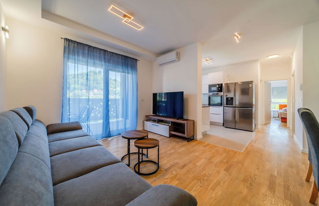 Modern Apartment With Balcony And Garage - Foto 9