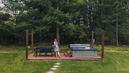 Mural Art Cabin With Pond And Hot Tub - Foto 3