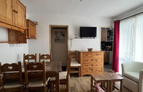 Le JETAY 39 App 6 personnes aux MENUIRES - Foto 4