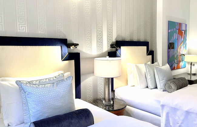 MONDRIAN Luxury Suites & Apartments Old Town Market Square - Photo 34