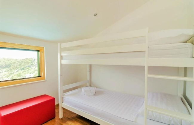 Luce - Pool and View - A1 - Photo 2