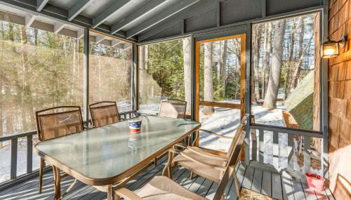 8 Mi to Cranmore Mtn Resort A-Frame with Fire Pit - Foto 2