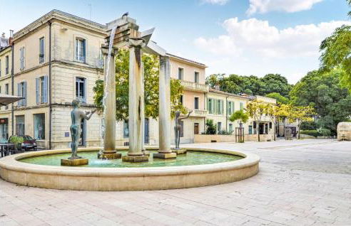 4 Bedroom Lovely Home In Bellegarde - Foto 39