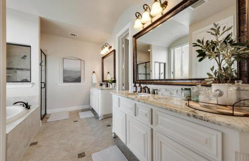 Iron & Ivy 5BR5BA Sleeps 12 - Foto 26