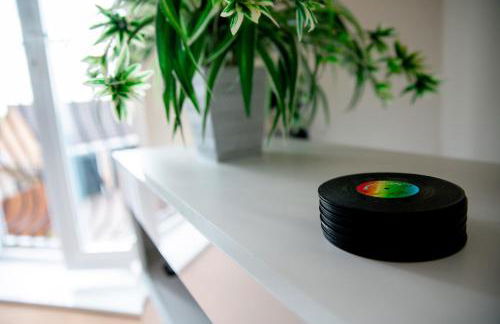 Chichele House, sleeps 8, Nr Rushden Lakes, allocated parking, corporate welcome - Foto 4