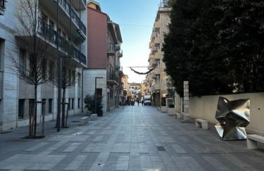 Amazing Varese Central Apartment - Photo 2