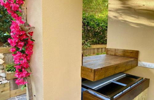 BASTINAZO ALOHADREAM - PREMIUM - Dúplex Lujo Recién Reformado con Jardín, Piscina, Parking, Aire Acondicionado - Los Caños de Meca - 50m playa - Photo 9