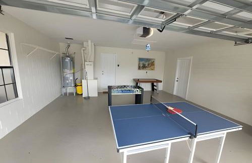 Lakeside Pool Home, Games close to Disney & Malls - Foto 34