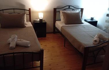 Αυλή της Ελιάς - Foto 10