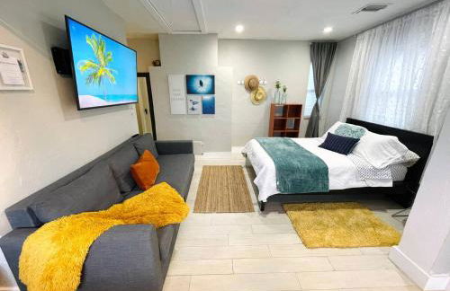 Orange You Glad you came - Photo 3