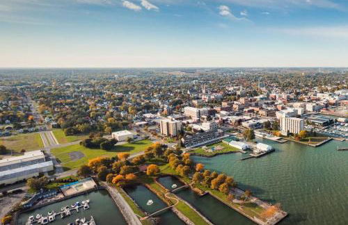 Fiesinger House - Private 3-bd Unit in Historic Home, Downtown Sandusky - Foto 26