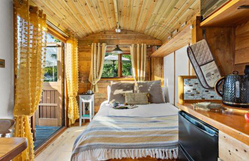 Poldhu - Couples Retreat - Pet Friendly - Free Parking & WiFi - Foto 16