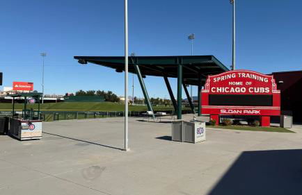 3 Bedroom, 2 Bath Whole House, ASU, Tempe, Scottsdale on Light Rail - Photo 2