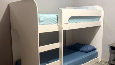 Residencial Casas 1 e 2 quartos Tv Ar Estacionamento Wifi Próximo ao Centro e Paraguai - Foto 3