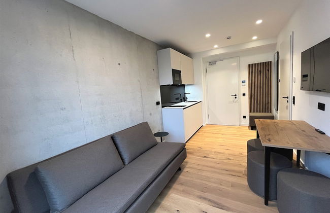 Mikes Apartments Munich - Photo 23