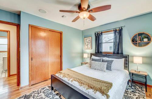 Butterfield Family Friendly Bungalow Northside Indy with Arcade - Foto 13