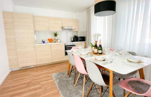 M-Style 02 Apartment mit Balkon 24h Self-Check-In, Free Parking, Netflix - Foto 1