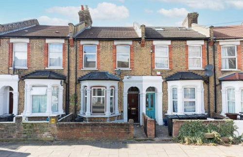 Cozy 4 bedroom home in Hackney, London - Foto 27