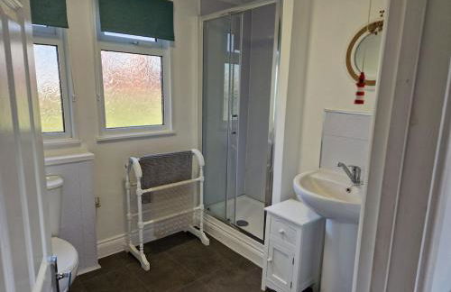 Dartmouth Caldon Holiday Chalet Sleeps 4 wifi elec inc Pets welcome - Foto 14