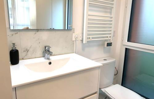 Modern Studio by Port & Old Town - Photo 7