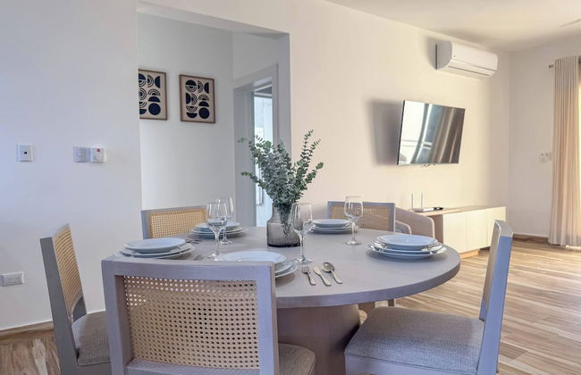 Hillside Condo - 2BR Charming APT Close to Strip! - Foto 9