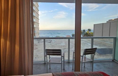 Ocean front paradise studio with ocean view and beach exit - Foto 7