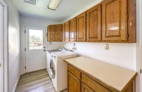 vegas saltwater, a luxury pool villa with 5BR, Spa, wet deck on a half acre lot - Foto 43