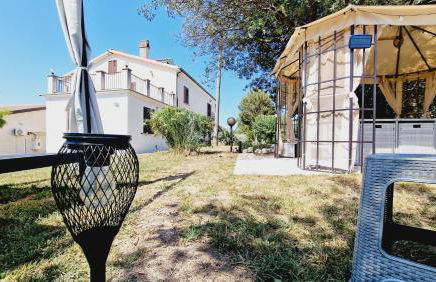 Country Chic Antico Casale - piscina idromassaggio lettini, solarium, cinema experience, wifi, parcheggio - Foto 38