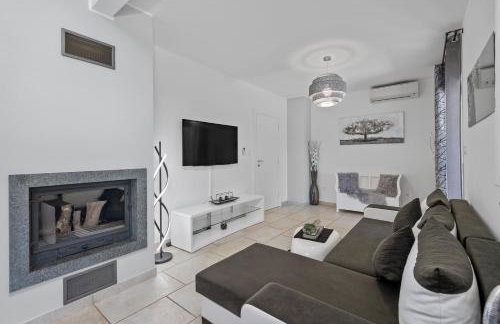 Charming Villa Dory with heated Pool&Whirlpool - Foto 19