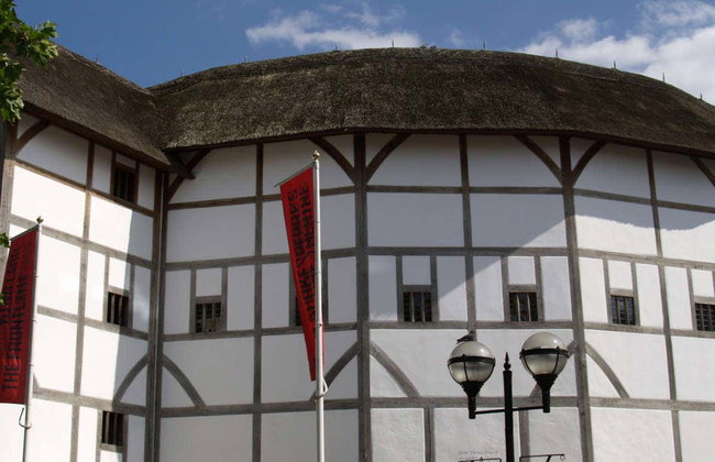 Shakespeare's Globe Tour - Photo 3