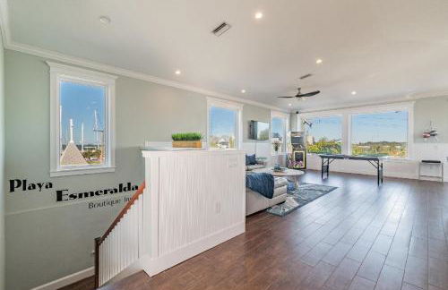 LUXURY VACATION HOME! ADD A GOLF CART!! - Photo 13