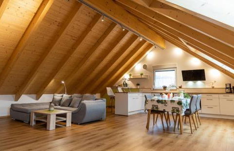 Ferienwohnung Schäffer mit Klimaanlage und Freisitz im Garten - Foto 1