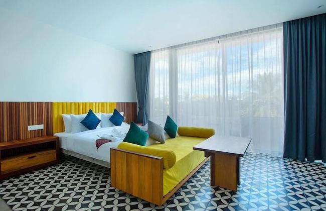 Tushita Villa Pool and Gardens - Photo 6