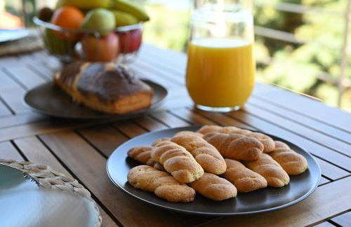 Unick Seaview Luxury Living - Photo 19