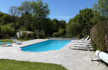 La Clé des Champs gîte de charme proche du Puy duFou - Foto 2